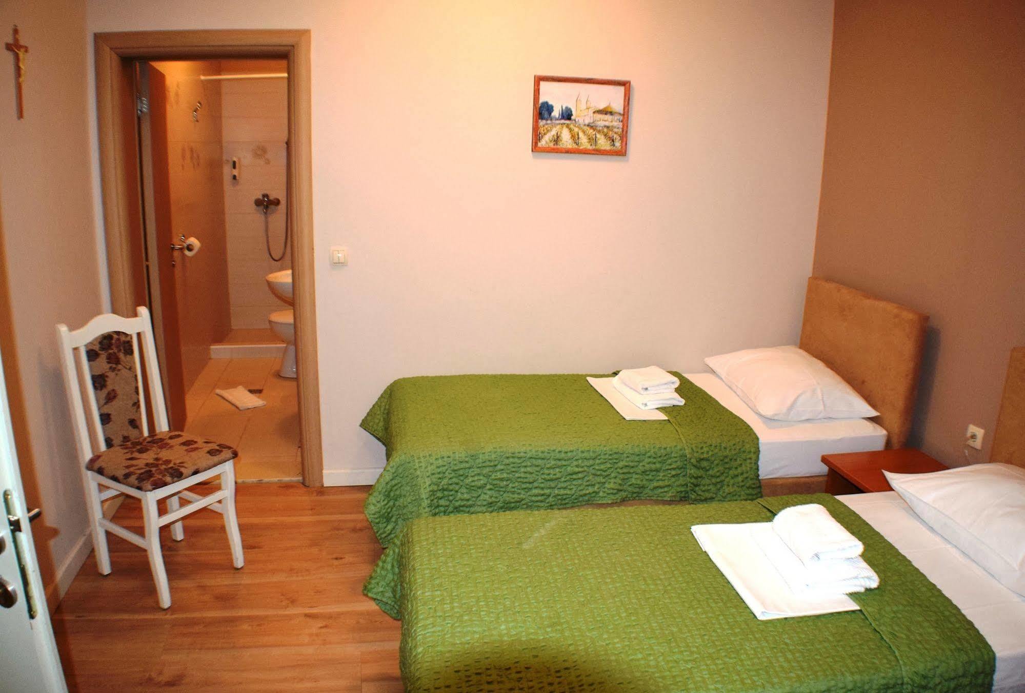 Wine Hotel Cesarica Medjugorje Exterior photo